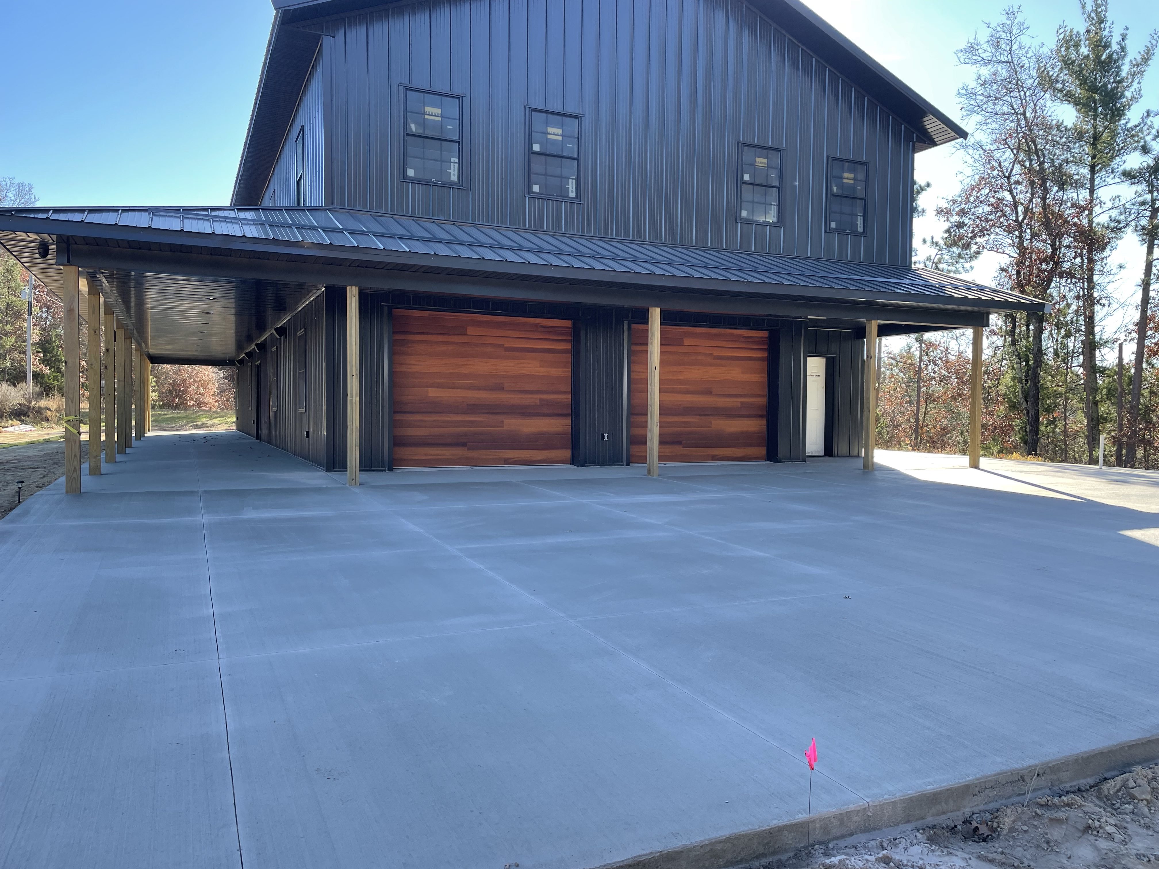 Traditional Driveway 